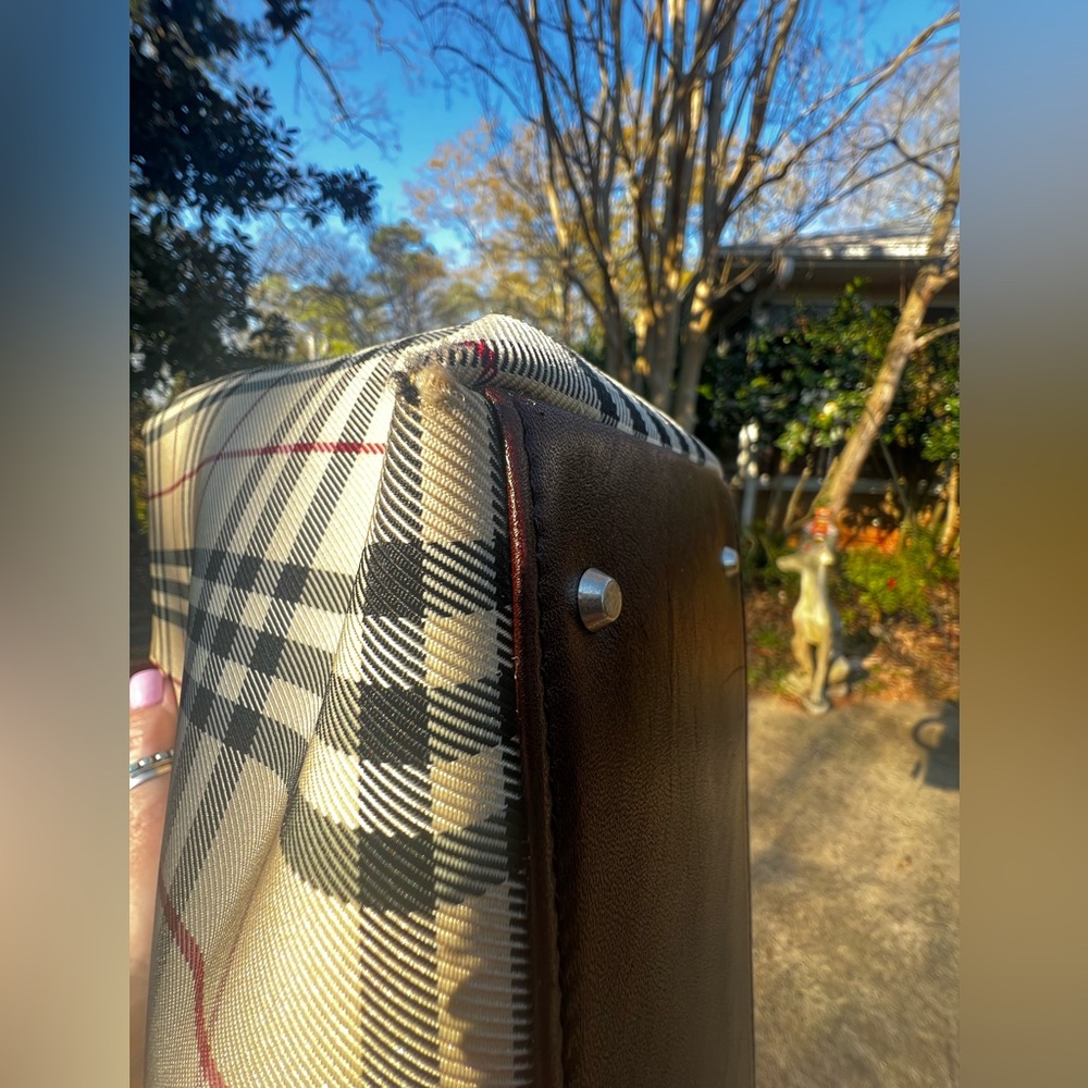 AUTHENTIC Vintage Burberry London Tote Bag - Picture 7 of 14
